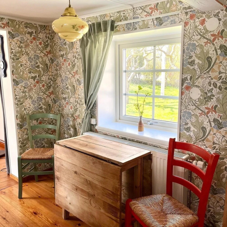 四人小屋,配有雙人床