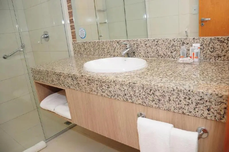 Hotel Intercity Manaus - Chambres