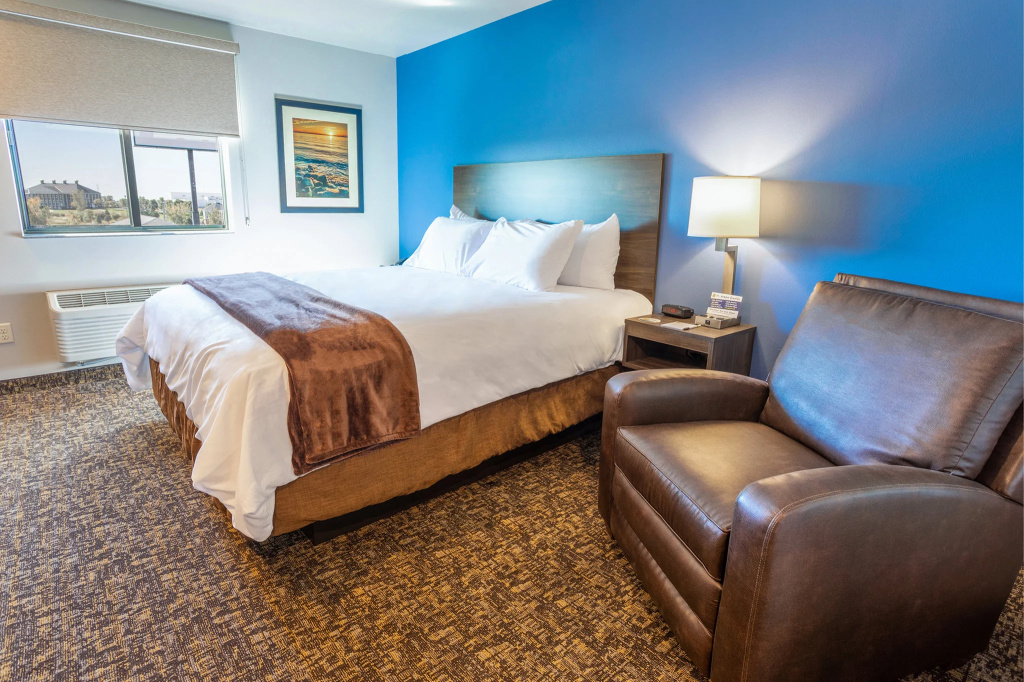 My Place Hotel-East Moline/Quad Cities, IL