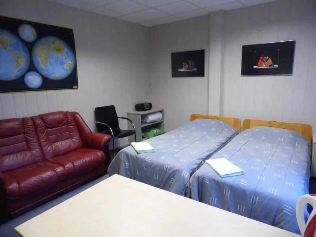 Economy room