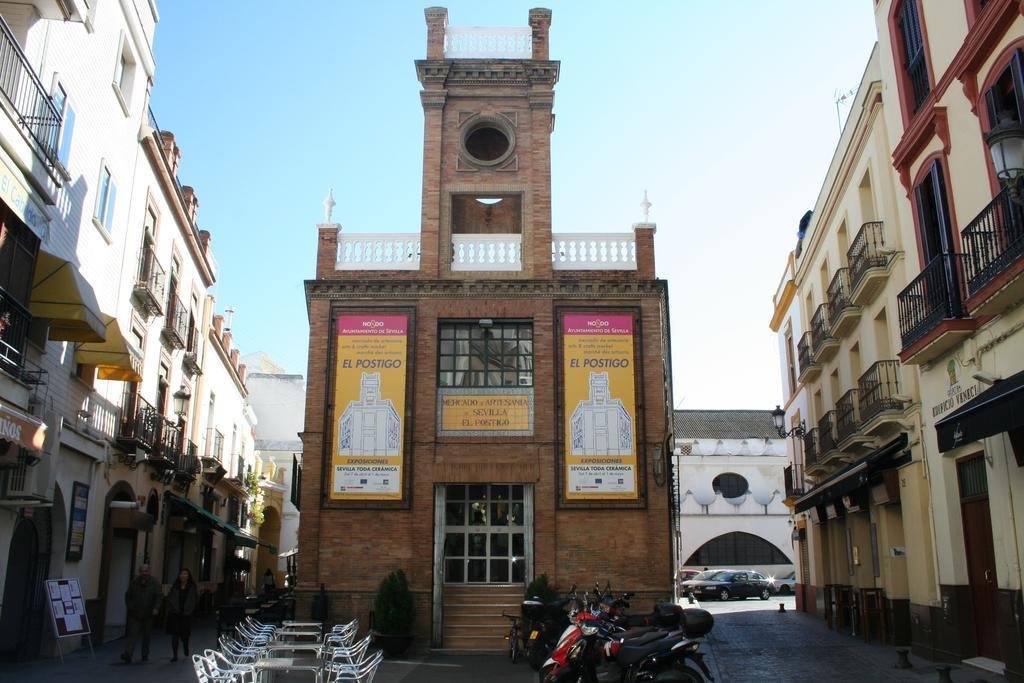Cathedral House Sevilla image