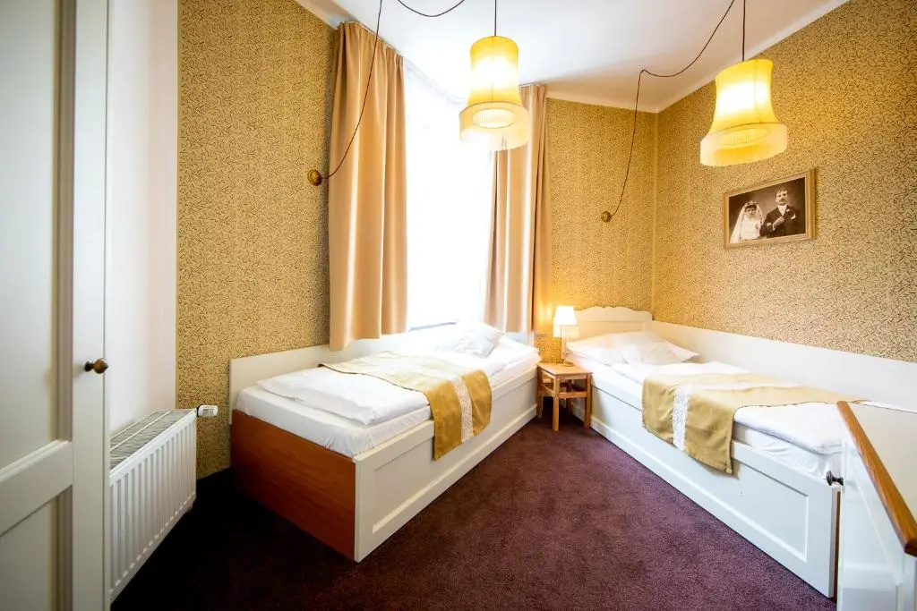 Deluxe Double room (twin beds)