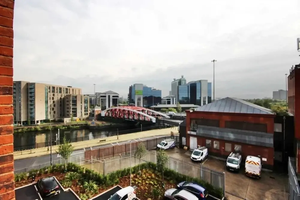 2 Bedroom Apartment - Sleeps 6