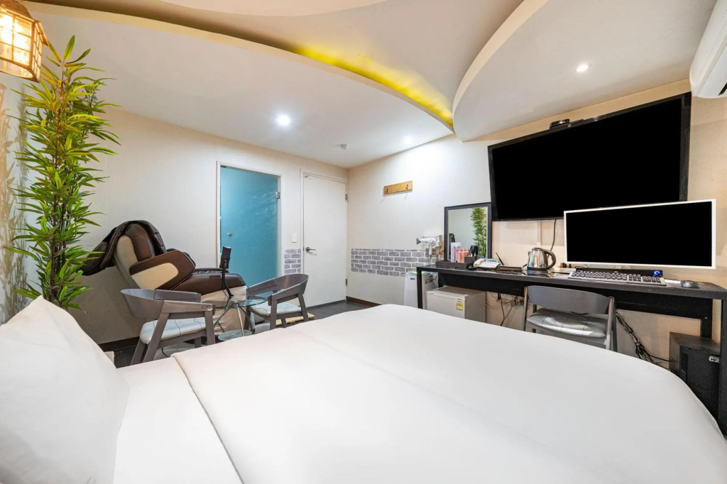 Hotel photo 18