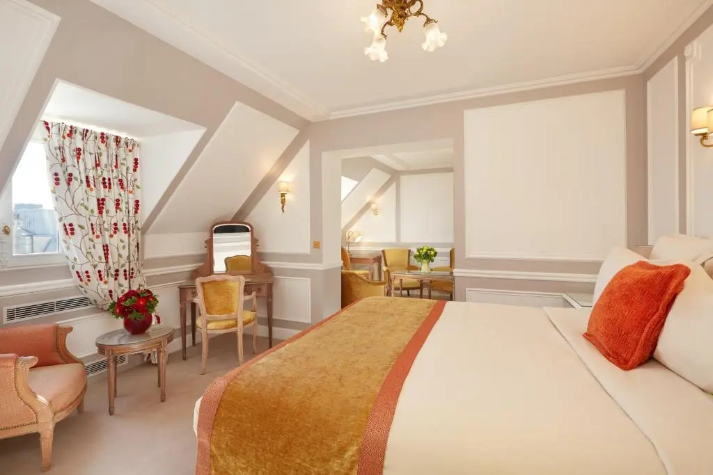 Hotel Regina Louvre 130