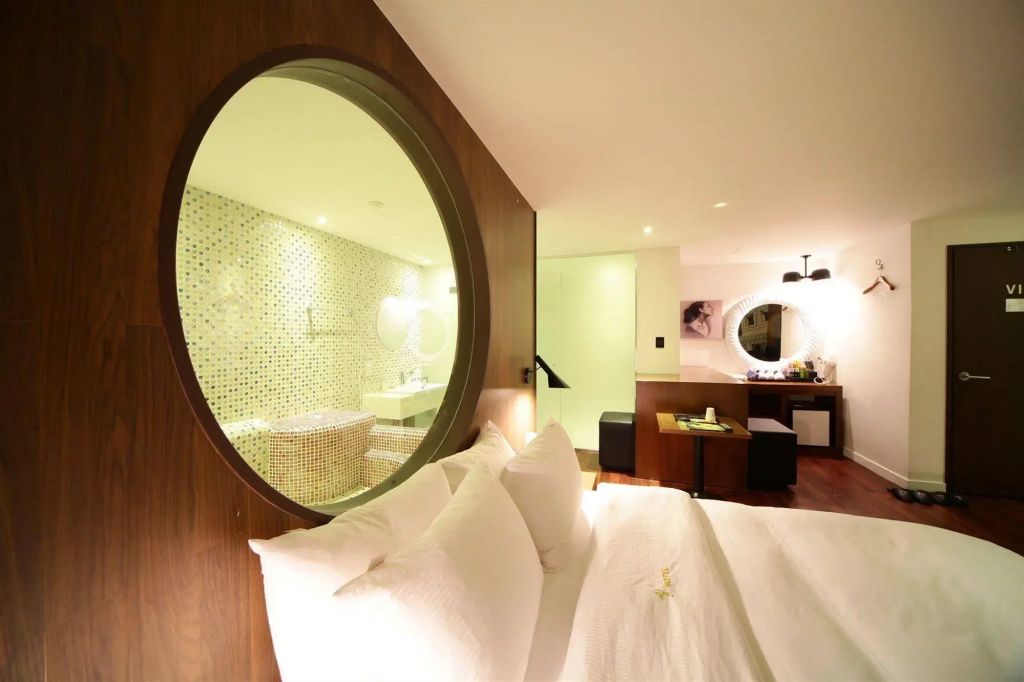 Hotel photo 2