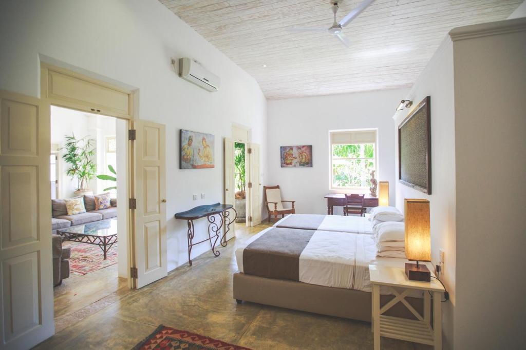 Karmel Villa Thalduwa Island - Five Bedroom Luxury Villa With Private Pool