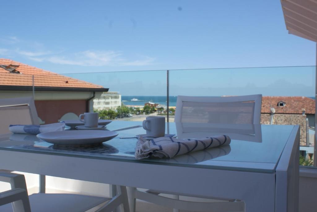 Studio with sea view