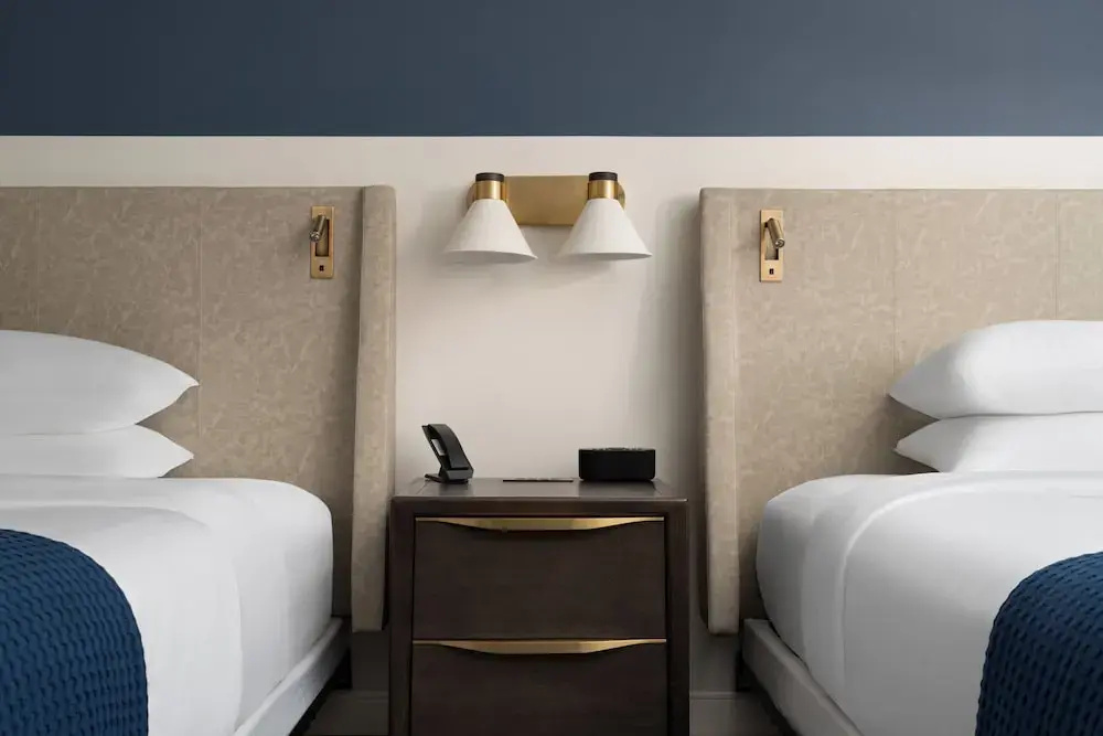 Deluxe Quadruple room