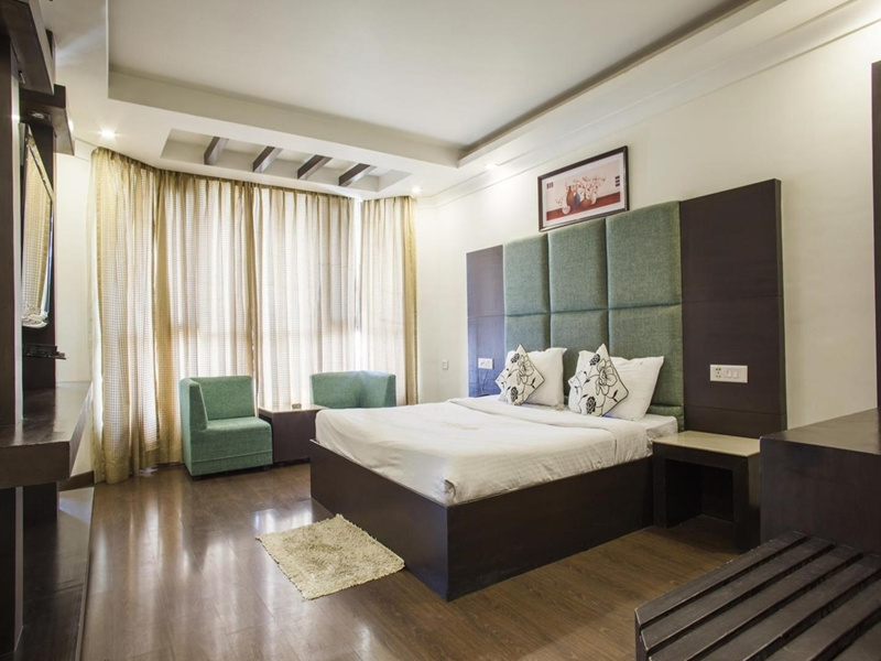 Deluxe Single room