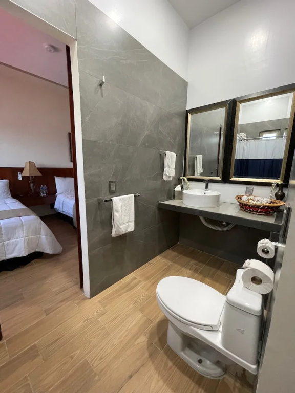 Hotel photo 7