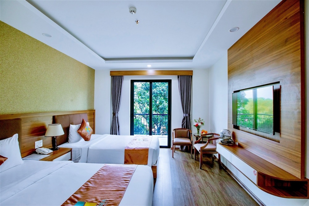 Night Sea Hotel, photo 3