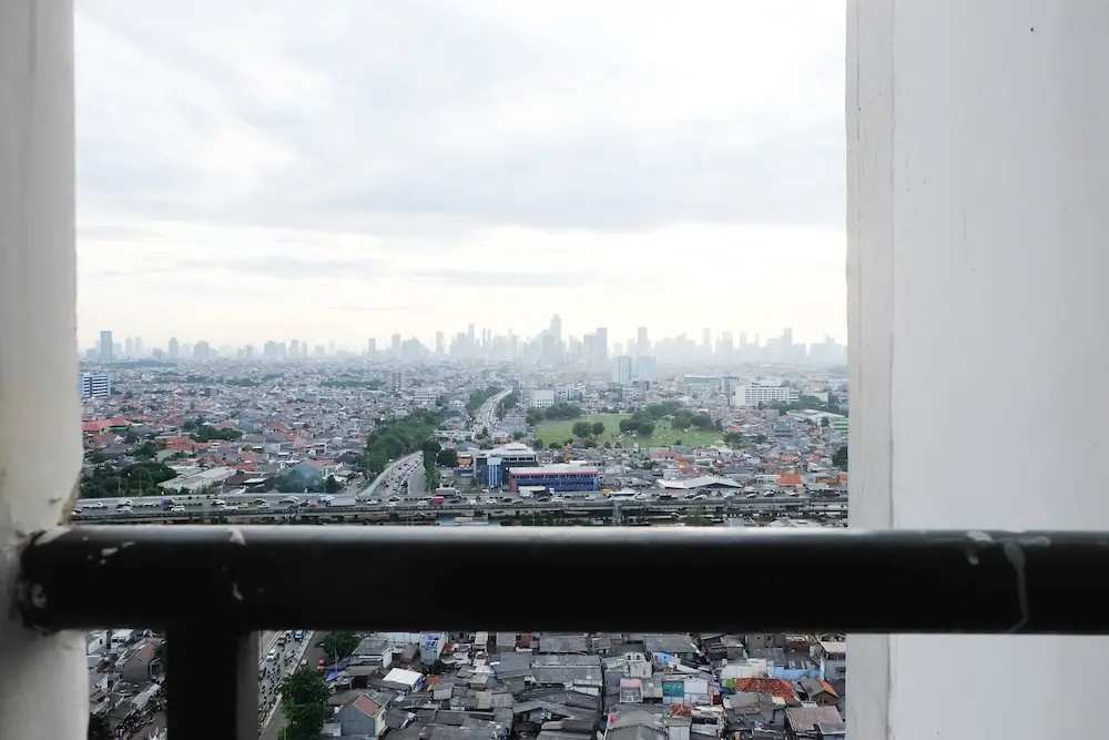 Spacious and Clean 3BR Bassura Apartment