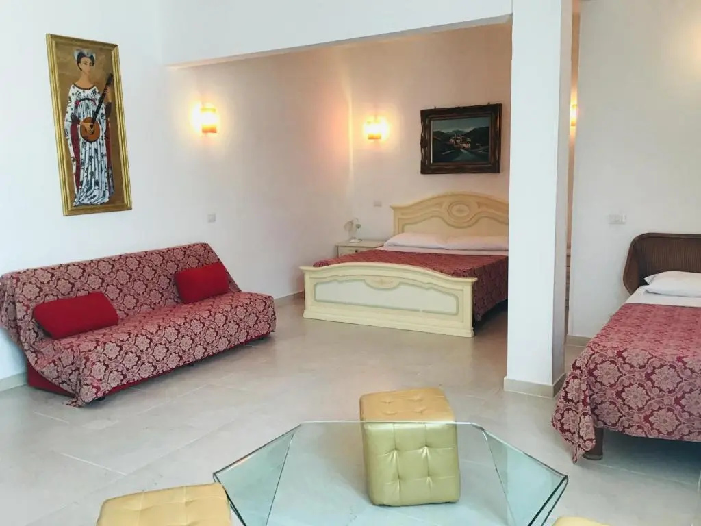 Standard Quadruple room