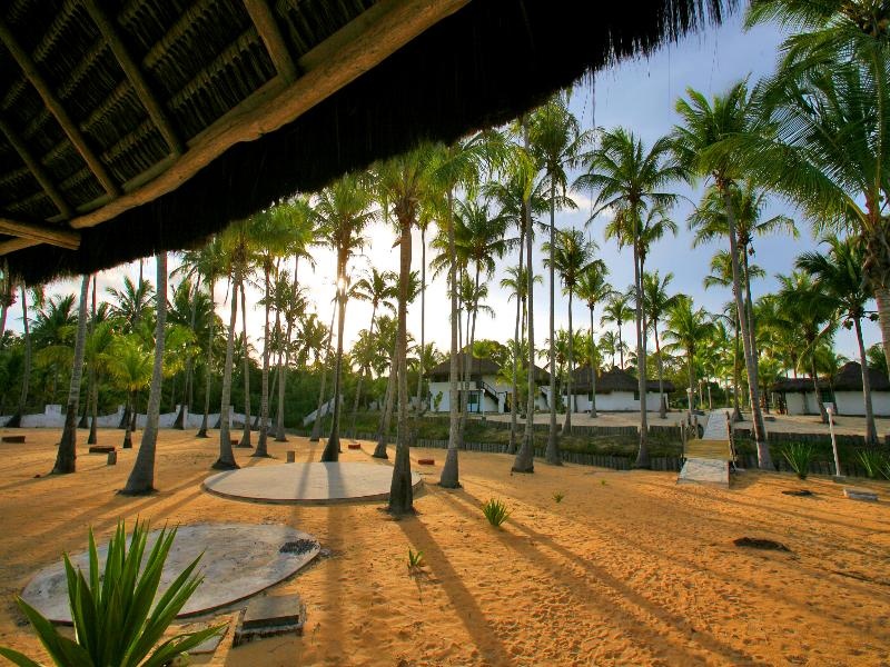Beach & Waterfront