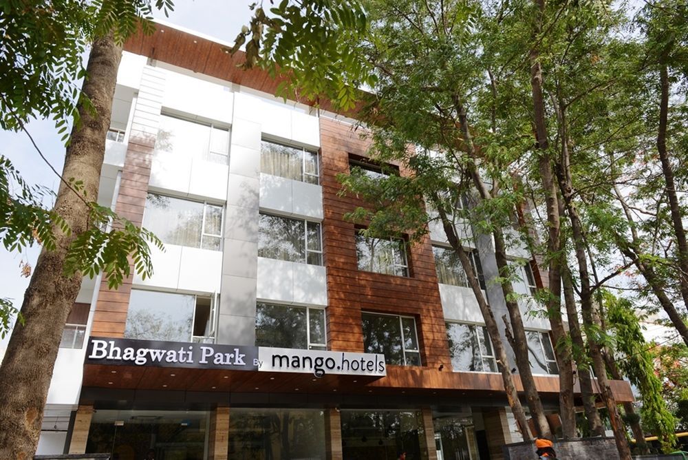 Hotel Bhagwati Park