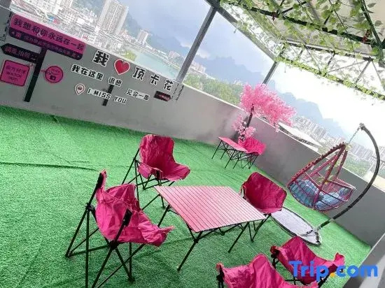 Ding Kahua Business Hotel (Huanjiang Bridge)