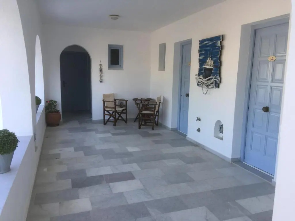 Bluefox Apartments