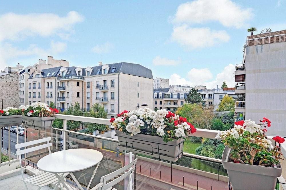 Spacious Apartment- 3br/6p - Charenton