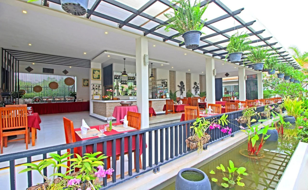 New Riverside Hotel - Général