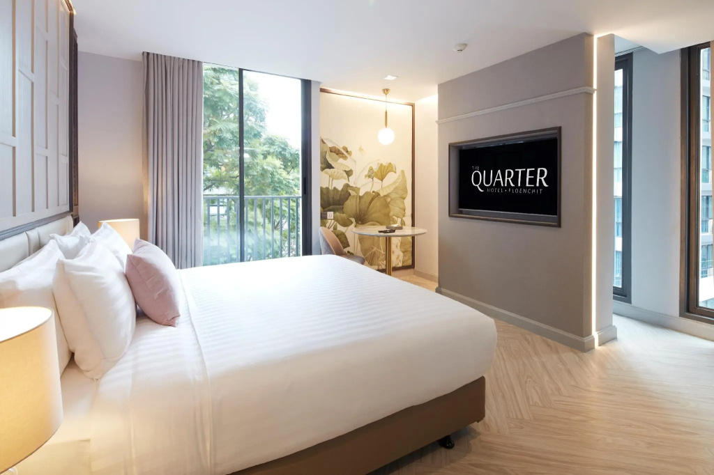 The Quarter Ploenchit by UHG — фото