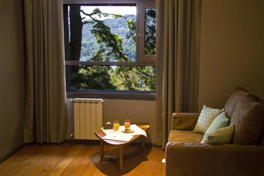 2 Bedrooms Suite