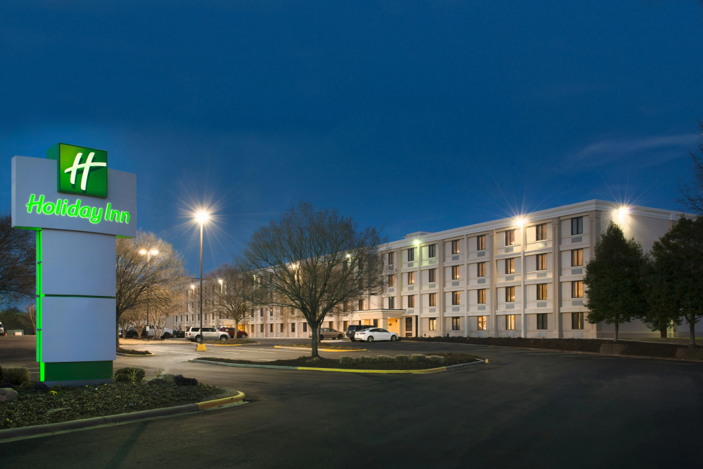 Holiday Inn Charlotte Airport by IHG