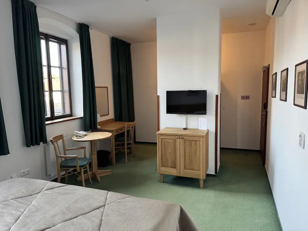 Standard Double room with balcony and with river view (full double bed)