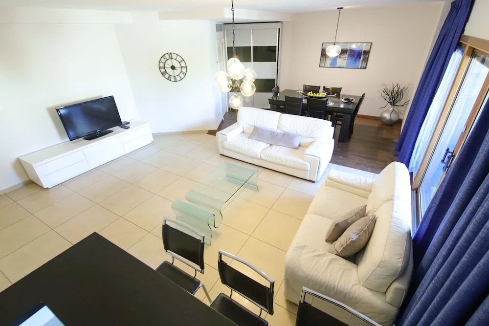 Luxury Apartment