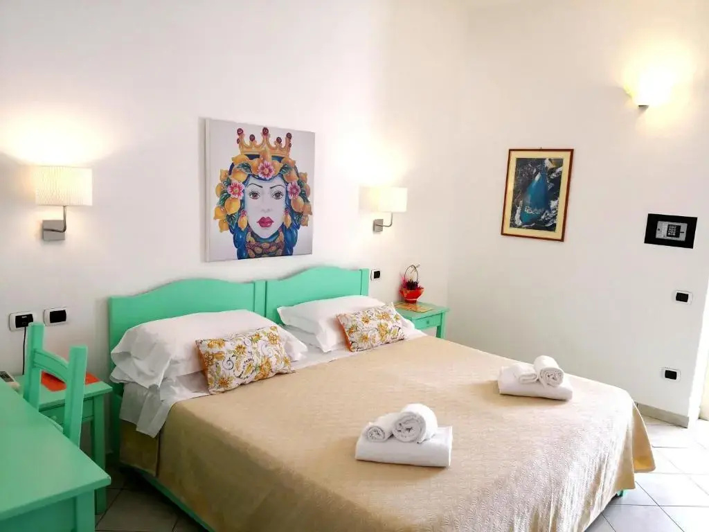 Hotel Ossidiana Stromboli Center - Chambres