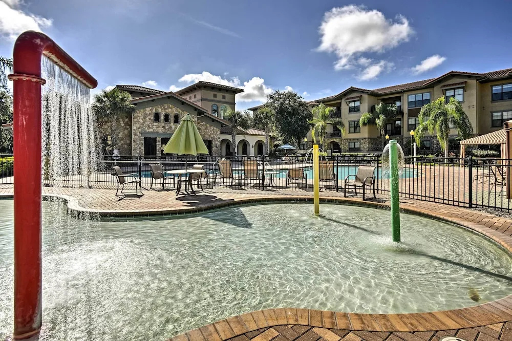 Davenport Condo w/ Pool Access - 11 Mi to Disney!