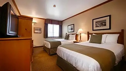 Standard room with mountain view