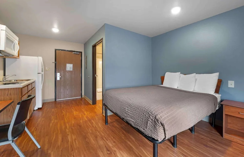 Standard Double Studio (full double bed)