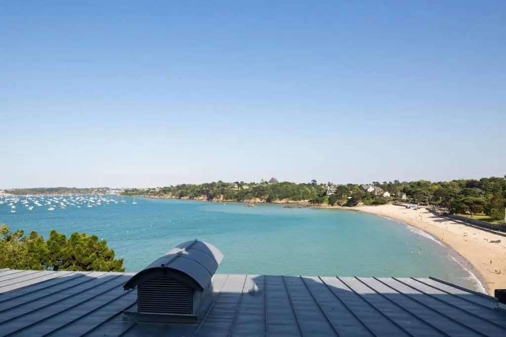 Standard Double room with sea view (full double bed)