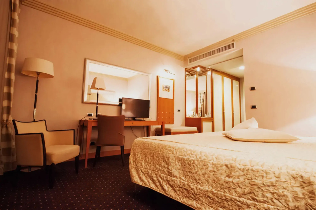 Hotel photo 9