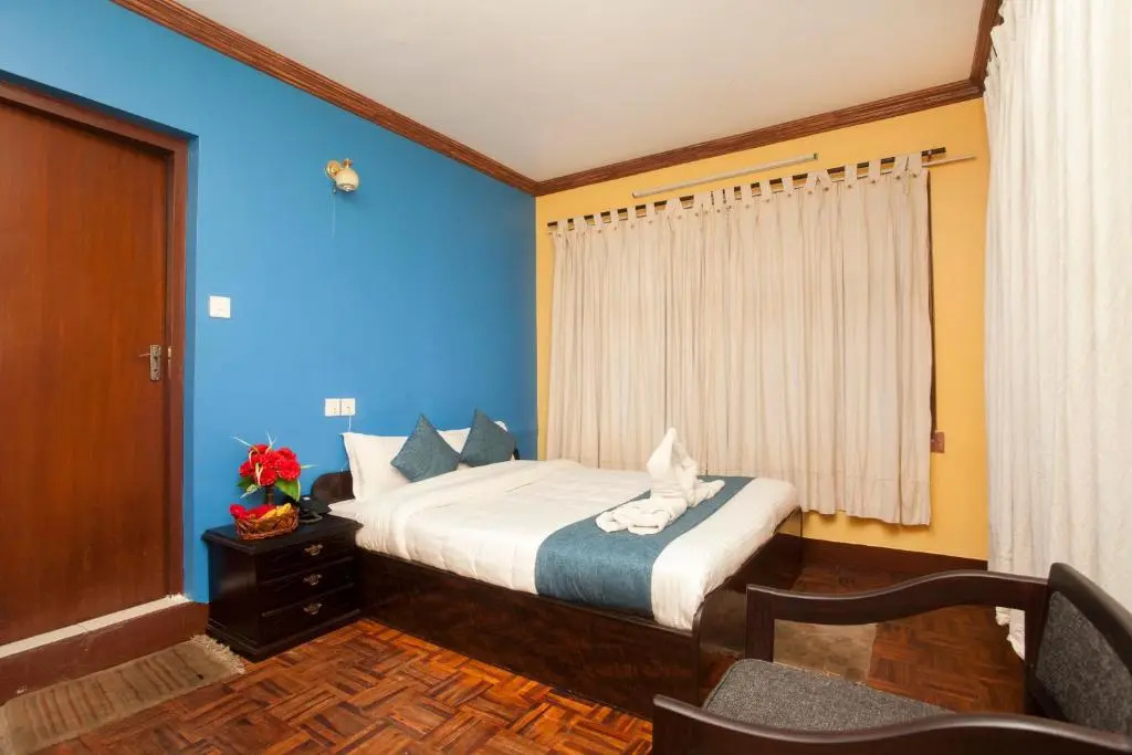 Deluxe Double room (full double bed)