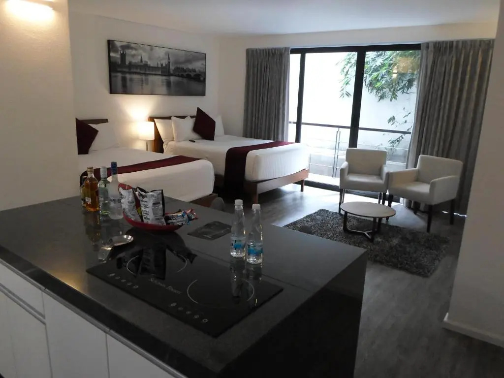 Deluxe Quadruple room