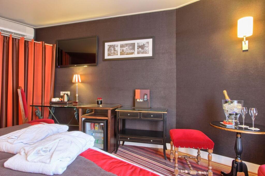 Hotel Trianon Rive Gauche picture