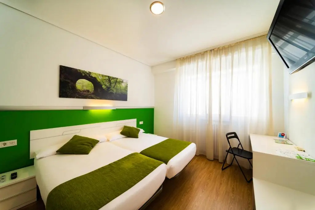 Standard Double room (twin beds)