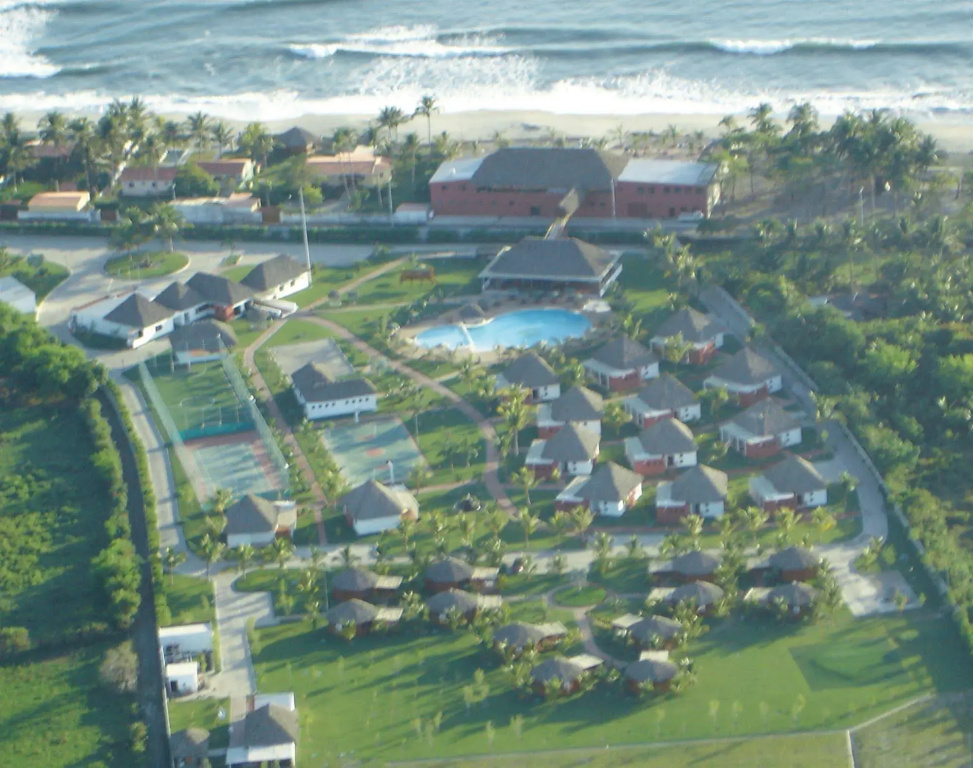 Hotel Las Hojas Resort & Beach Club