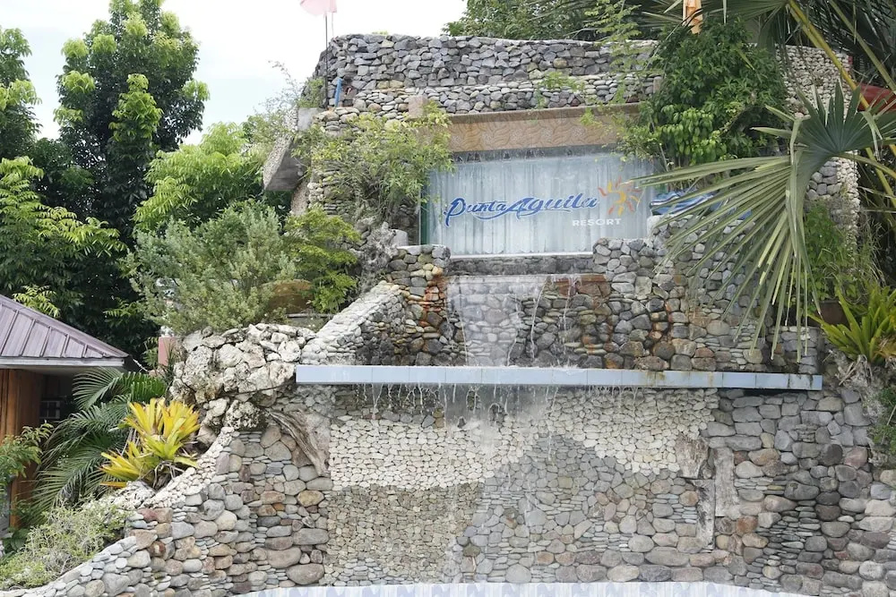 Punta Aguila Resort & Hotel