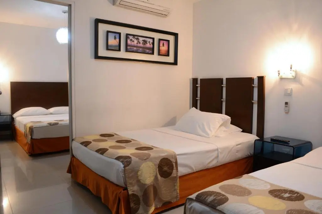 Standard Triple room