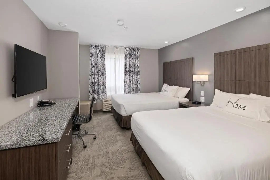 Home Inn & Suites Saskatoon South - Chambres
