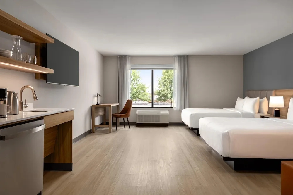 Hyatt Studios Chesapeake — 3