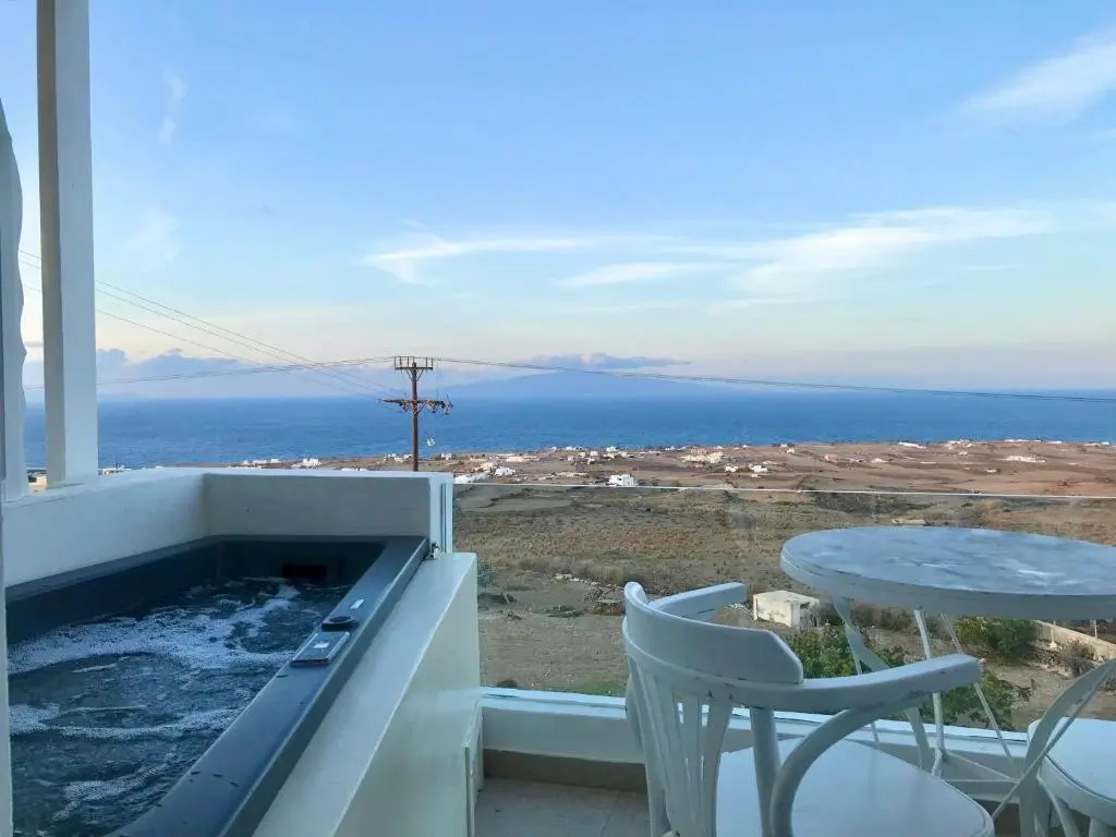 Economy Suite with sea view