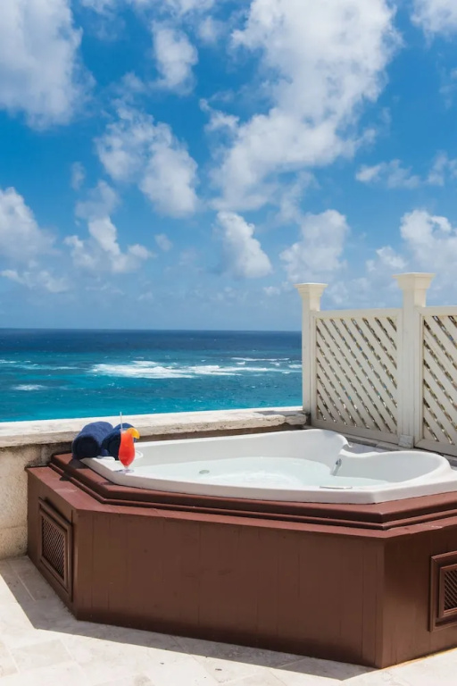 3 Bedrooms Standard Penthouse room with balcony and with ocean view