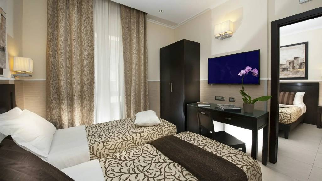 Quadruple room