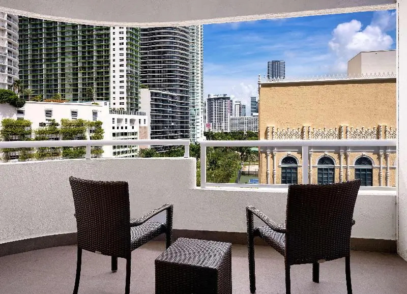 DoubleTree by Hilton Grand Hotel Biscayne Bay - Chambres