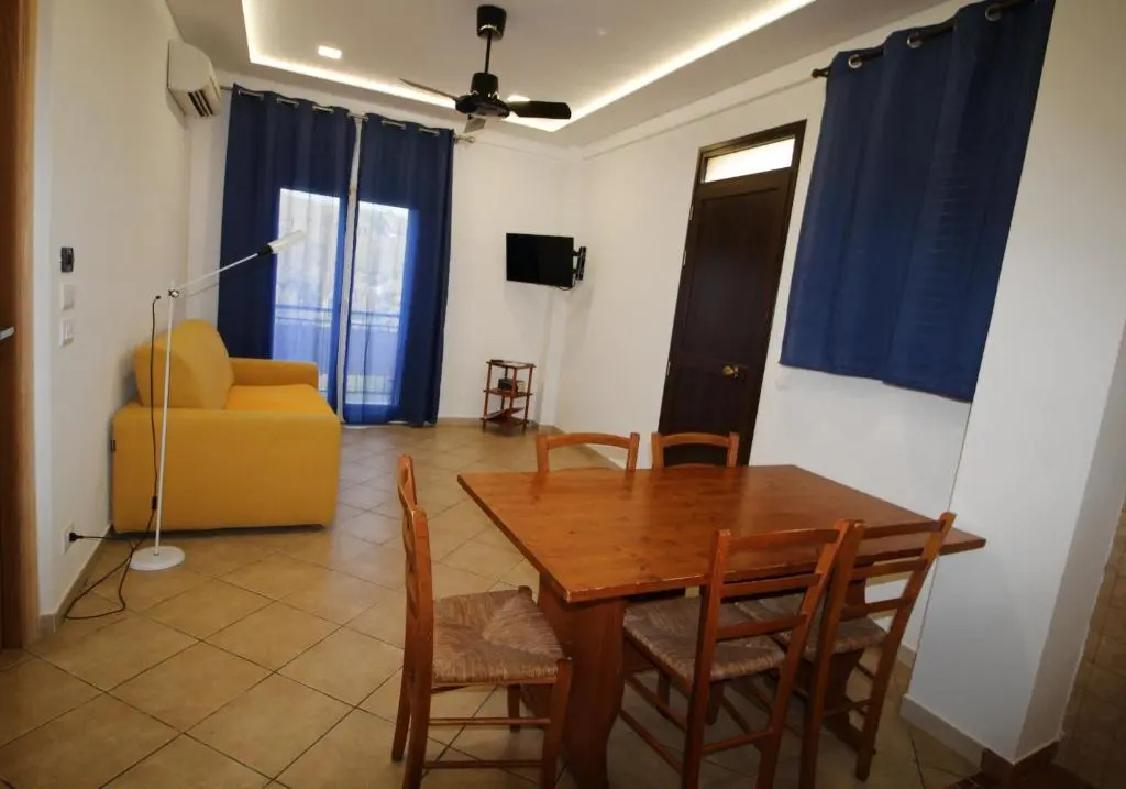1 Bedroom Apartment with sea view