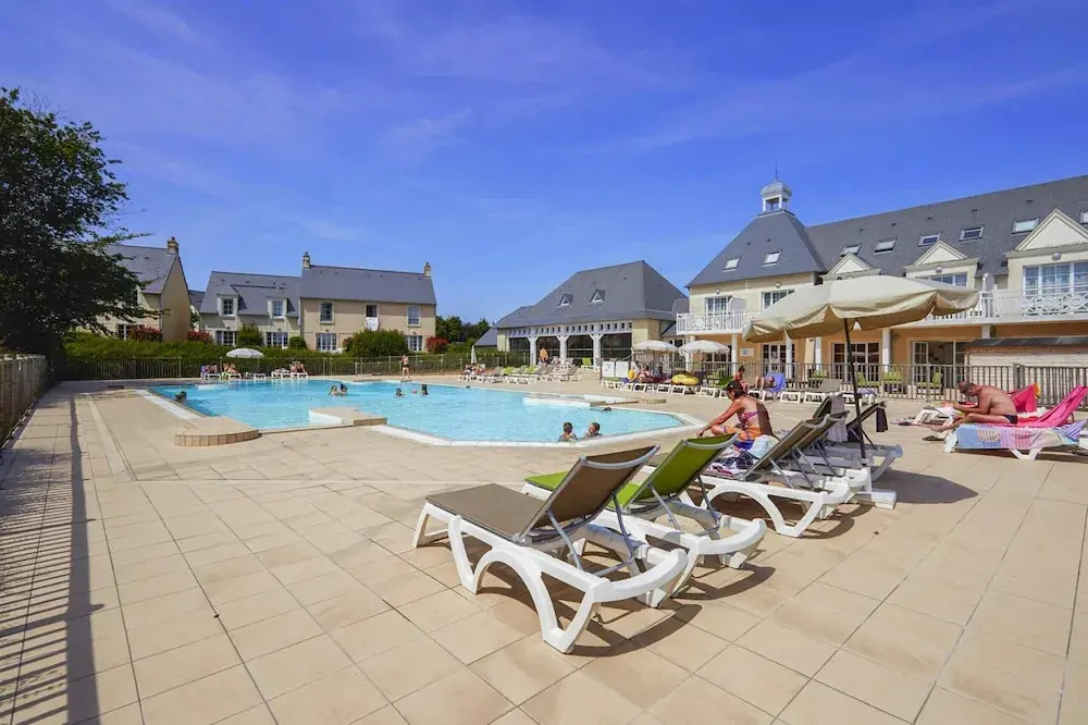 Afficher la photo 6 — Holiday Home in Residence Le Green Beach, Port-en-besssin-huppain
